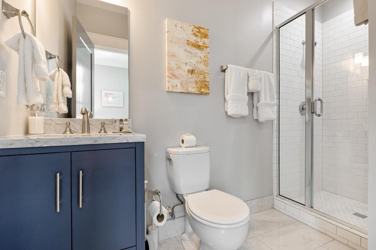 The Azalea Suite At 124 Spring チャールストン エクステリア 写真